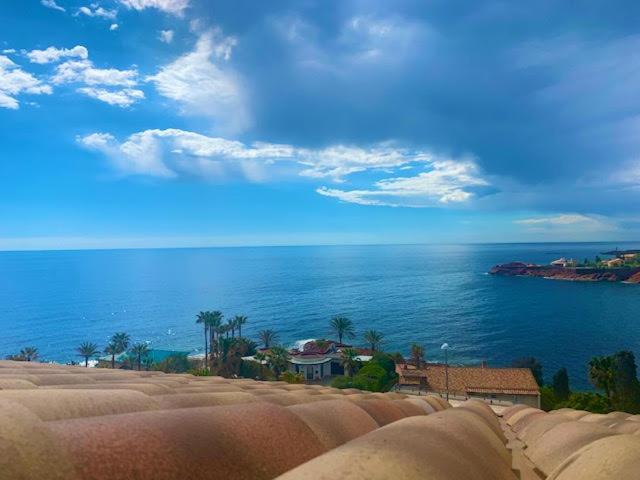La Belle Vue-Charming Duplex Apartment With Sea View, 50 Meters From Beach And Private Parking Saint-Raphaël Eksteriør billede